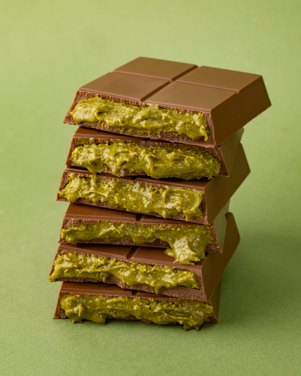 Mahnaz Food - Chocolate Kunafa With Pistachio (100G / 200G)